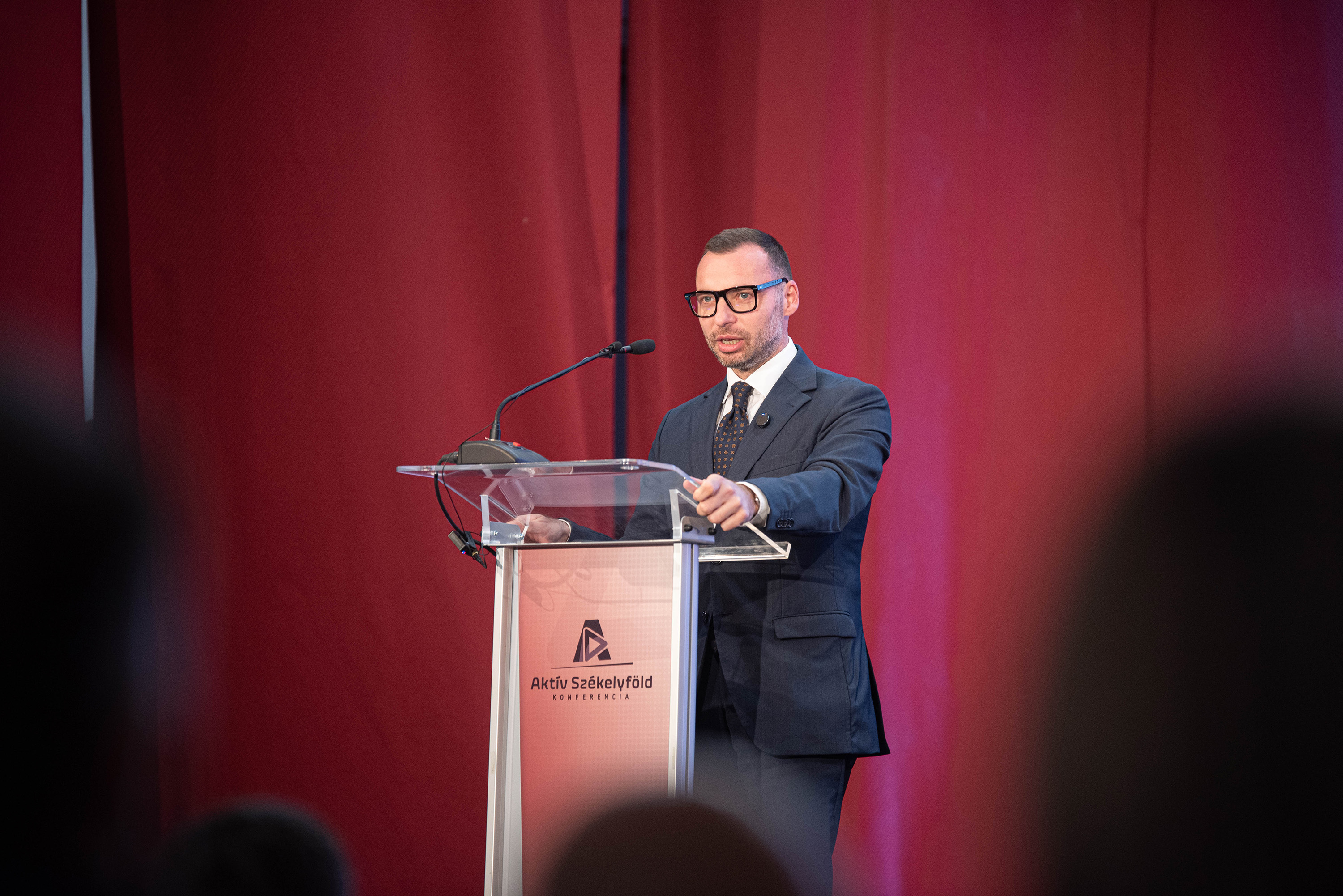 Karcfalva adott otthont a III. Aktív Székelyföld Konferenciának Karcfalva adott otthont a III. Aktív Székelyföld Konferenciának
